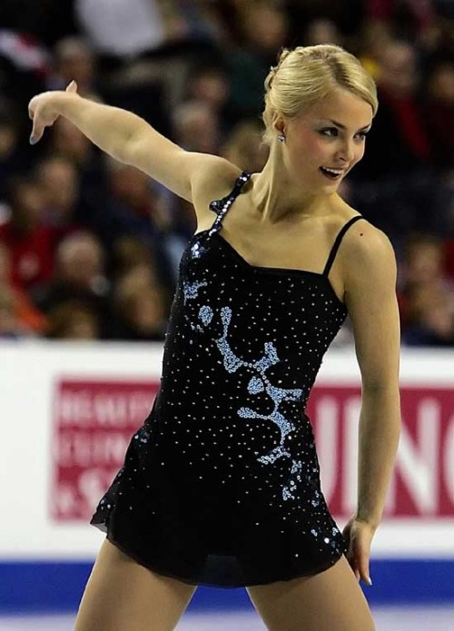 00 500x695 Kiira Korpi...UH YUMP!!!